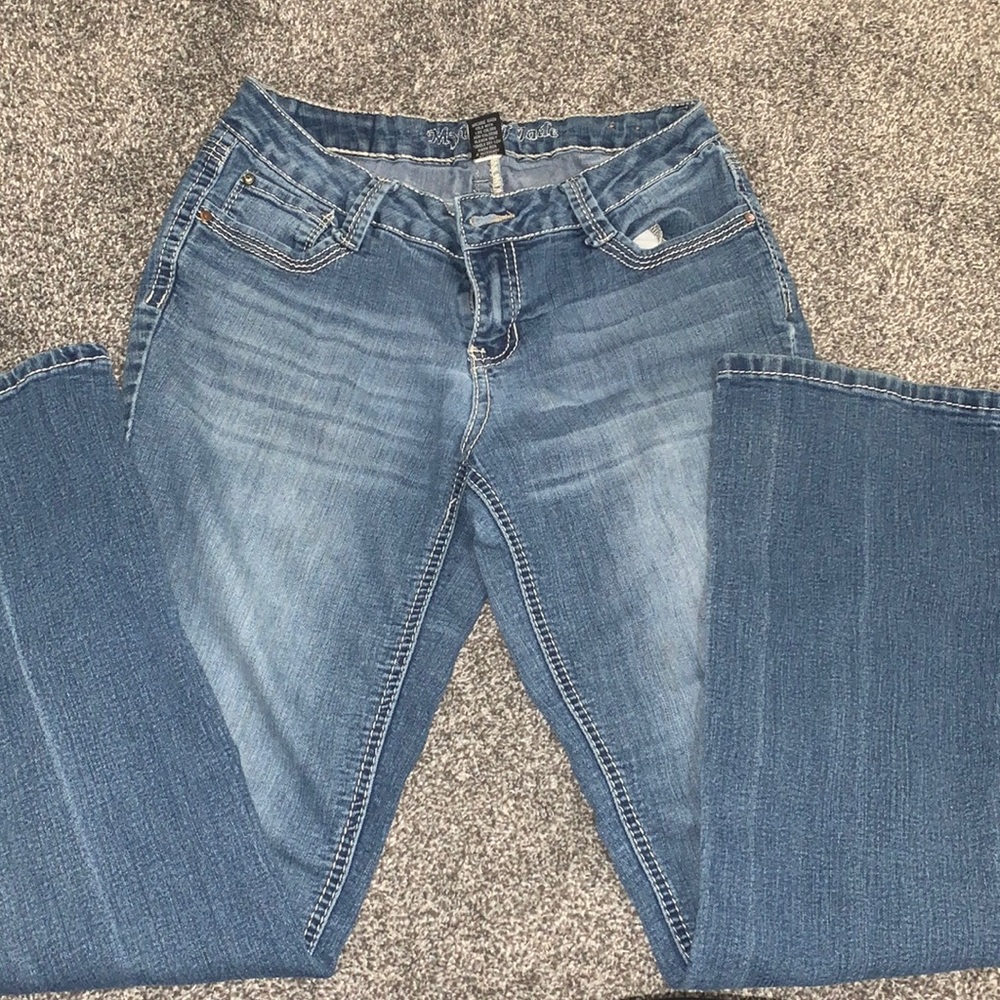 Boot cut jeans